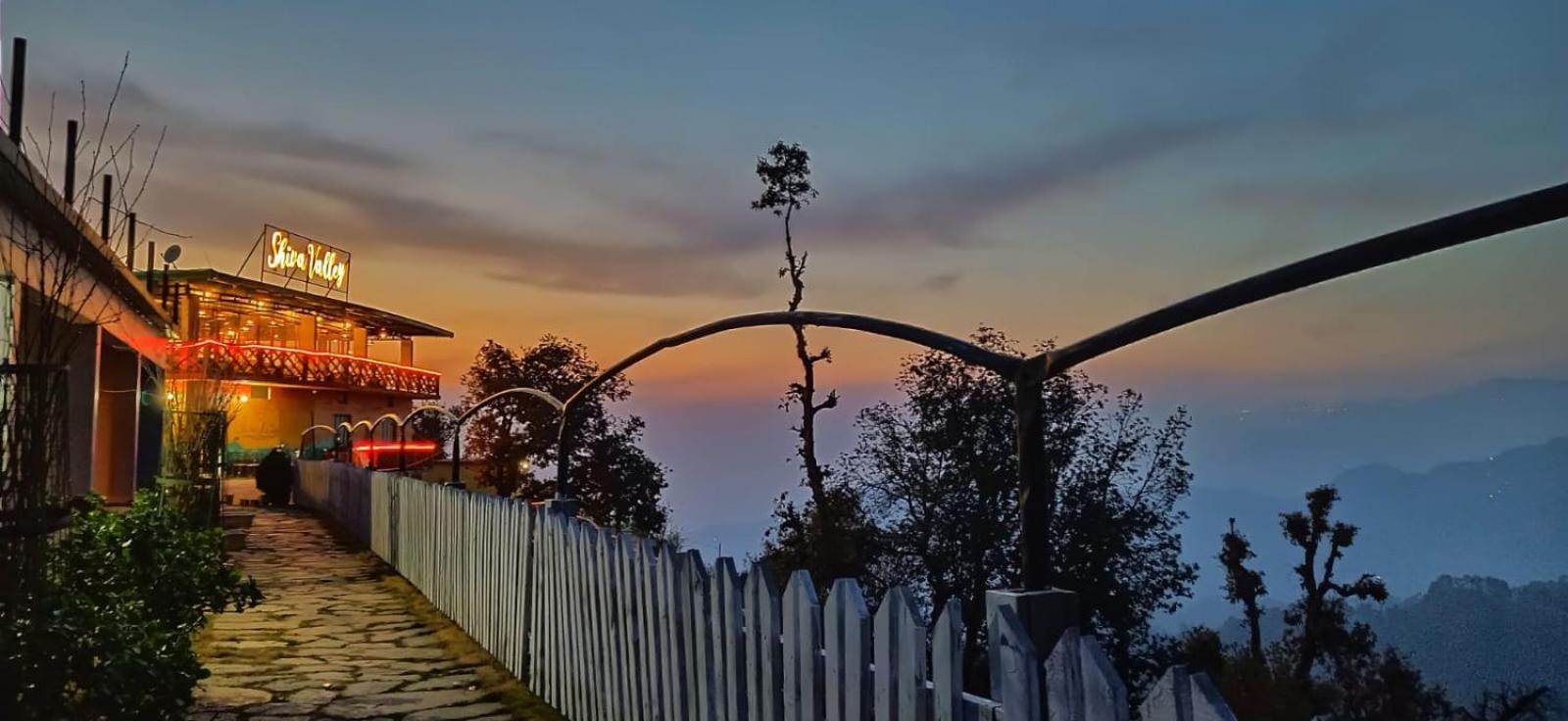 Shiva Valley Resort Kokhliyal Gaon Dış mekan fotoğraf